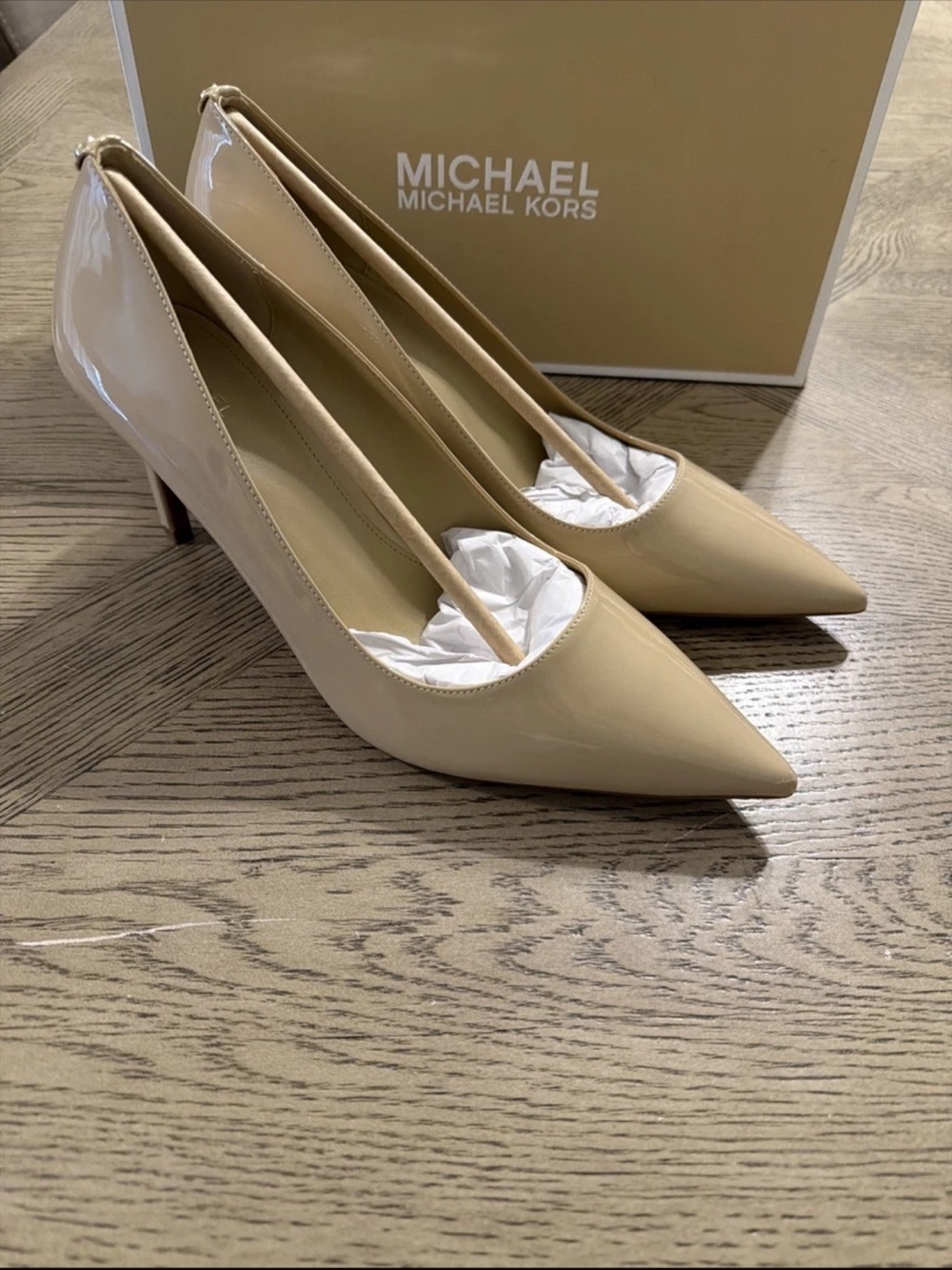 NEW Michael Kors Alina Flex Pump Leather - LT Blush Size 10